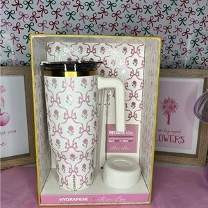Hydrapeak Rose Pink Bow Tumbler, Limited Edition